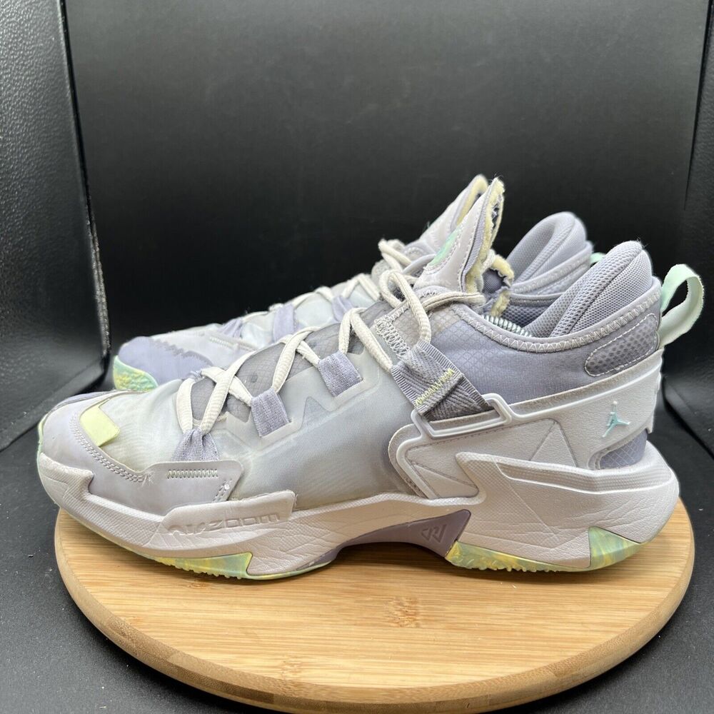 Jordan Men’s Size 11.5 Why Not Zer0.5 Indigo Haze Purple Shoes Sneakers